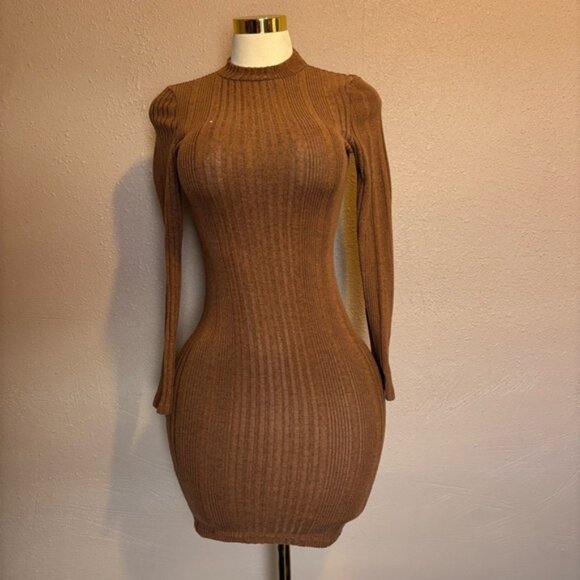 Elegant Brown Ribbed Knit Dress - Picture 1 of 2